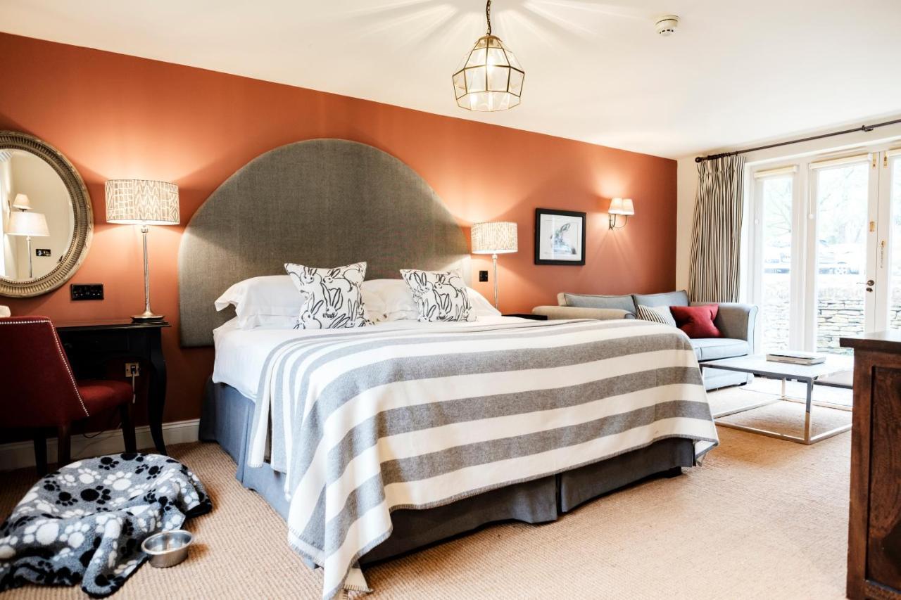 The Hare & Hounds Hotel Tetbury Luaran gambar