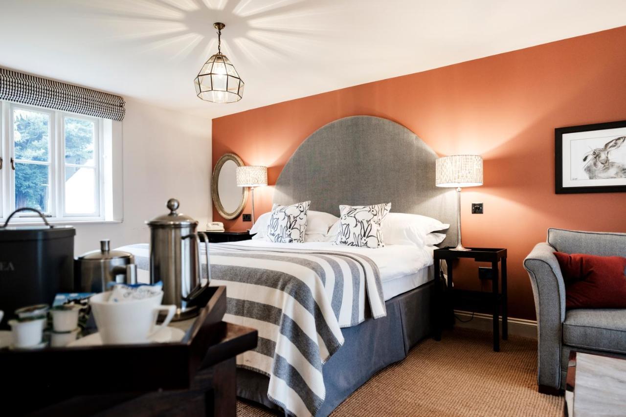 The Hare & Hounds Hotel Tetbury Luaran gambar