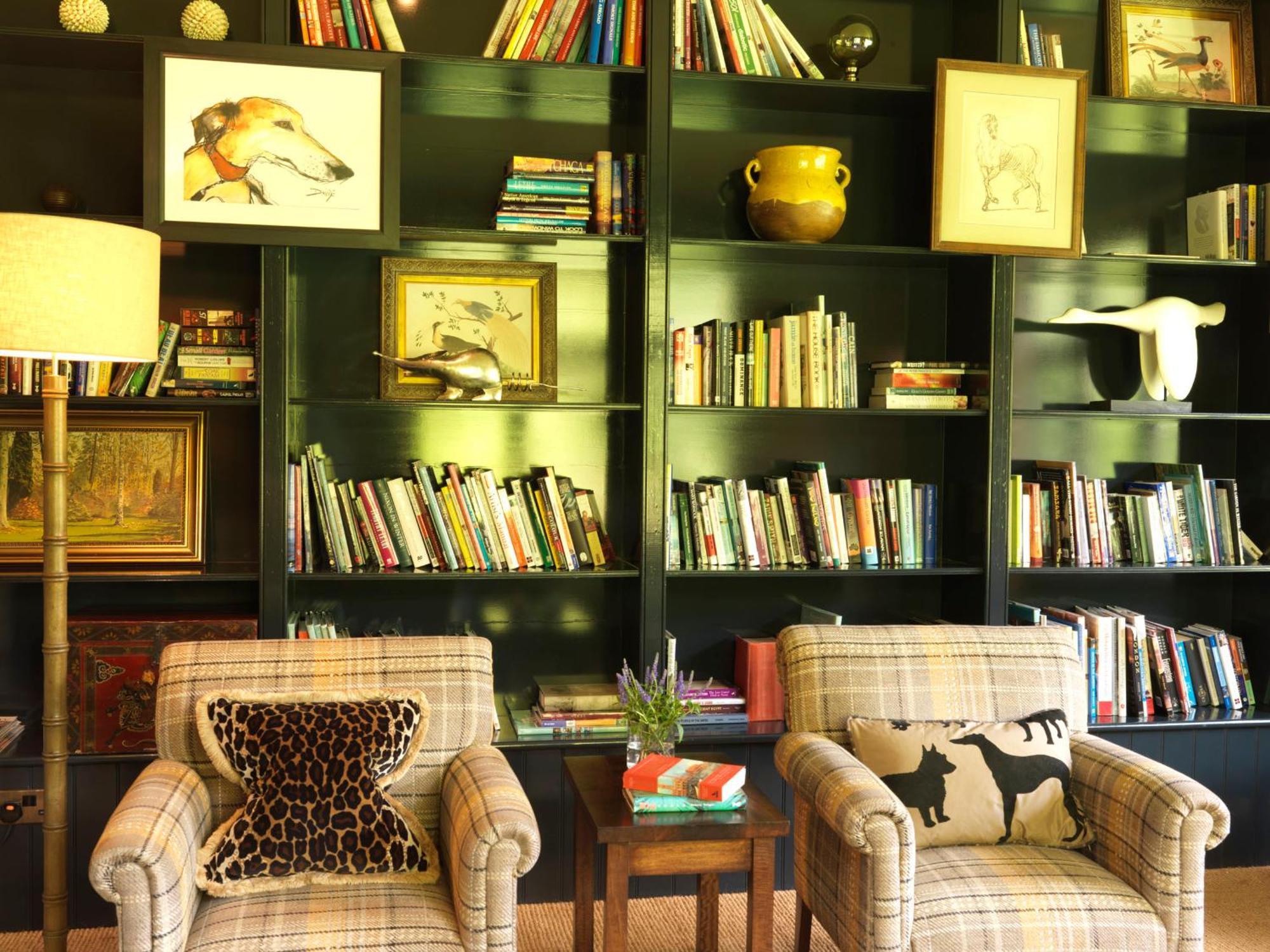 The Hare & Hounds Hotel Tetbury Luaran gambar