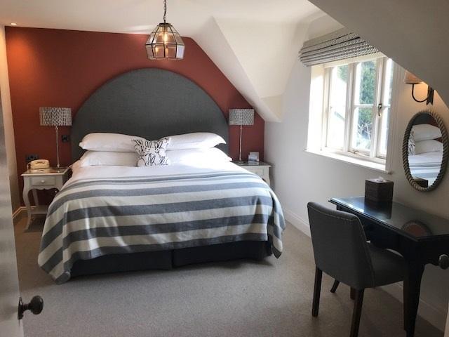 The Hare & Hounds Hotel Tetbury Luaran gambar