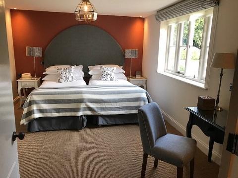 The Hare & Hounds Hotel Tetbury Luaran gambar