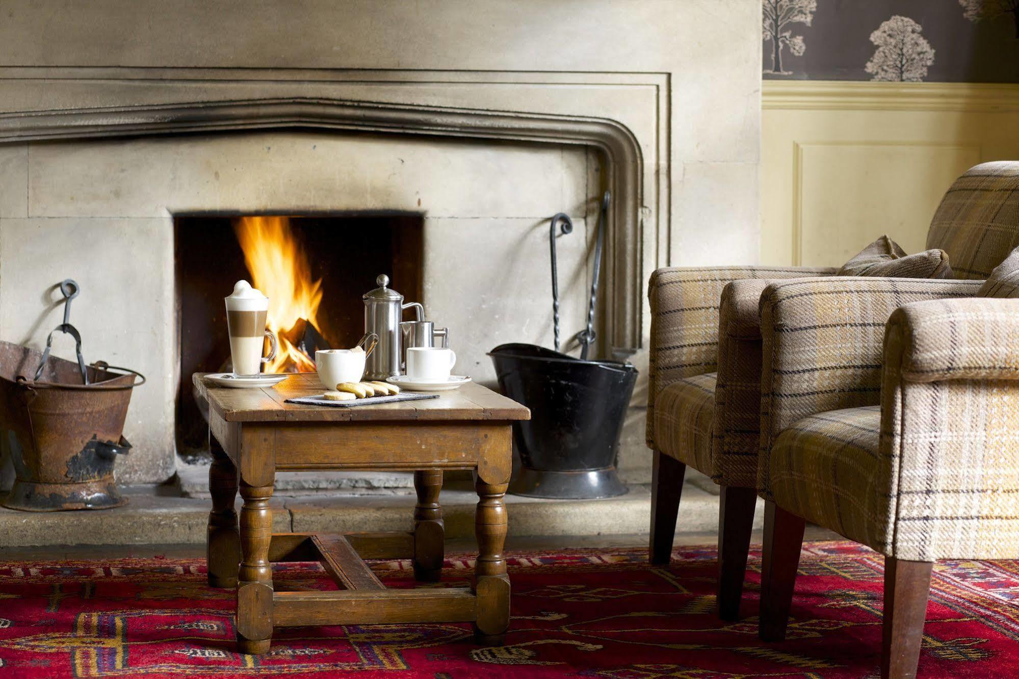 The Hare & Hounds Hotel Tetbury Luaran gambar